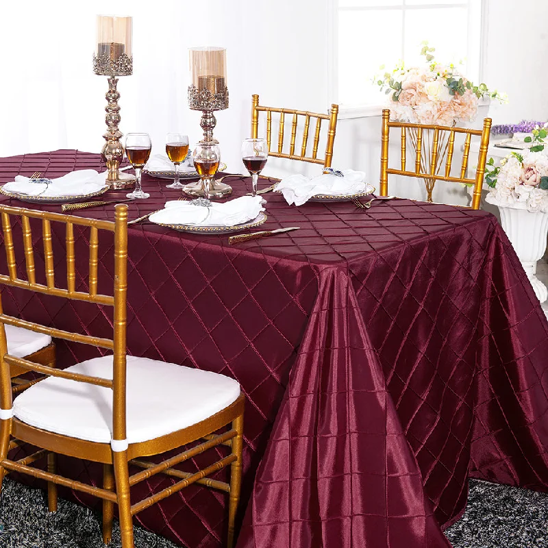 90"x132" Seamless Rectangular Pintuck Taffeta Tablecloth - Burgundy (1pc)