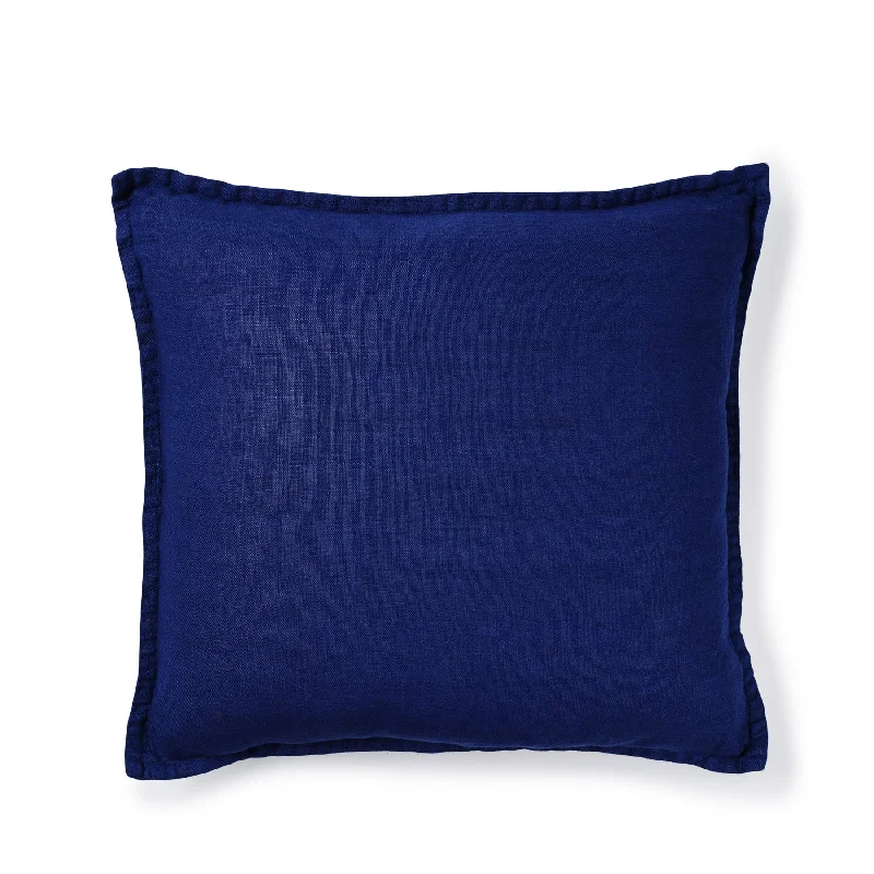 Tela Pillow in Lyons Blue