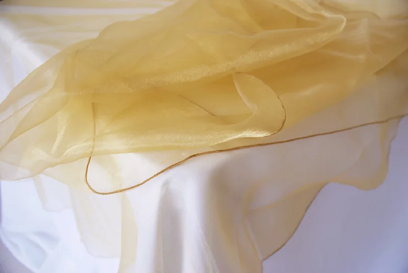 90" Seamless Round Organza Tablecloth/Table Overlay Topper - Gold (1pc)