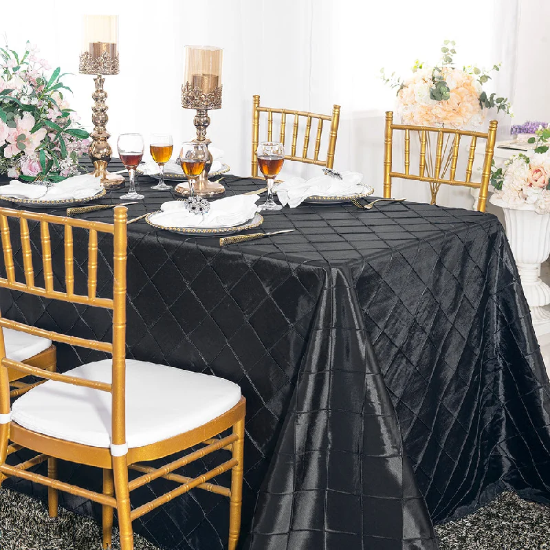 90"x132" Seamless Rectangular Pintuck Taffeta Tablecloth - Black (1pc)